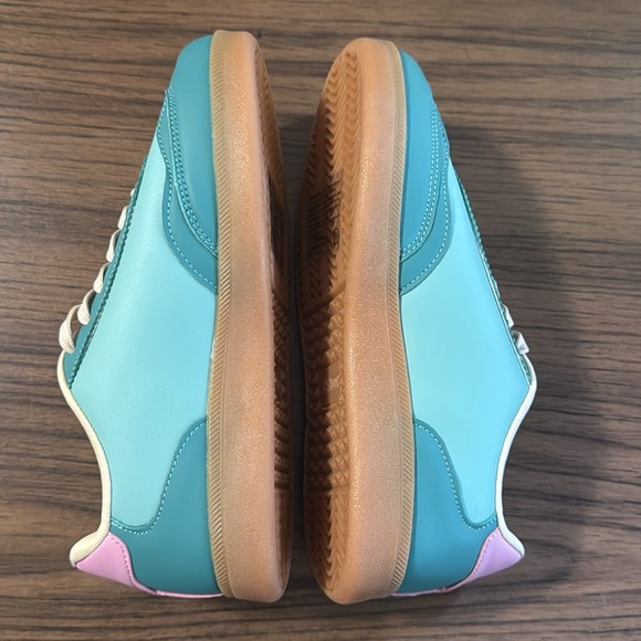 Brand NEW La Shiloh Women’s Stylish Teal and White Sneakers - Picture 8 of 8